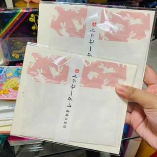 (Category: ) located in . Submitted by anyajapanthriftshop (Listing ID 1213225587, Image 1). Description: .