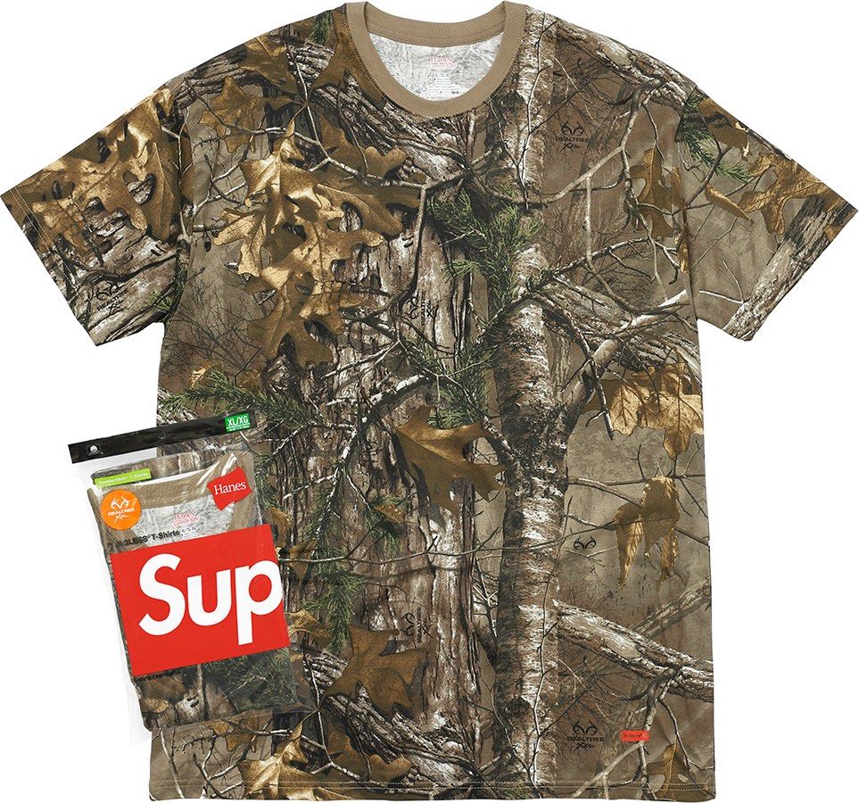 Supreme hanes collab top
