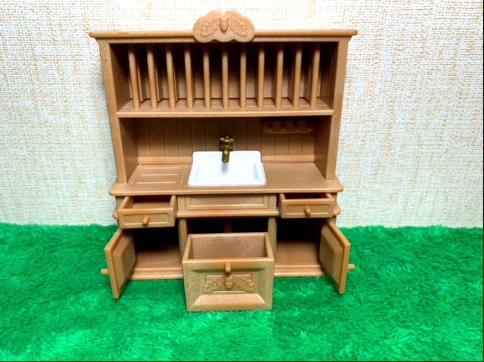 Sylvanian Families Dining Room Furniture Set (Flair)(B), Hobbies & Toys