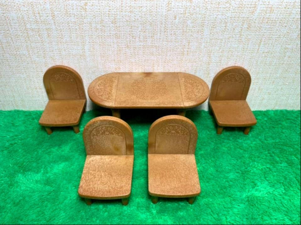 Sylvanian Families Dining Room Furniture Set (Flair)(B), Hobbies & Toys
