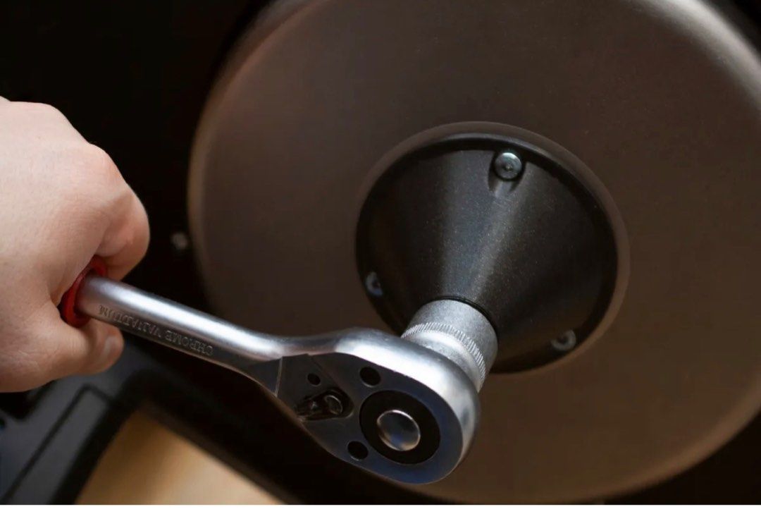 Tacx neo removal tool top