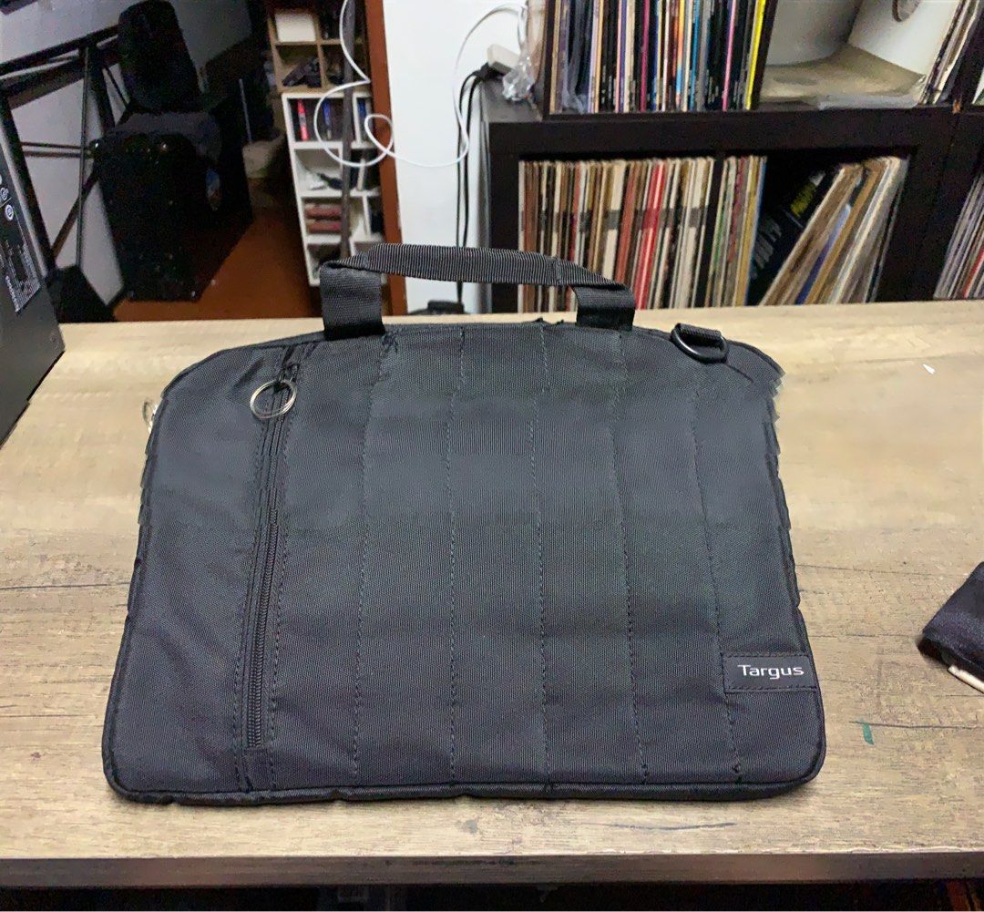 Targus Authentic 13