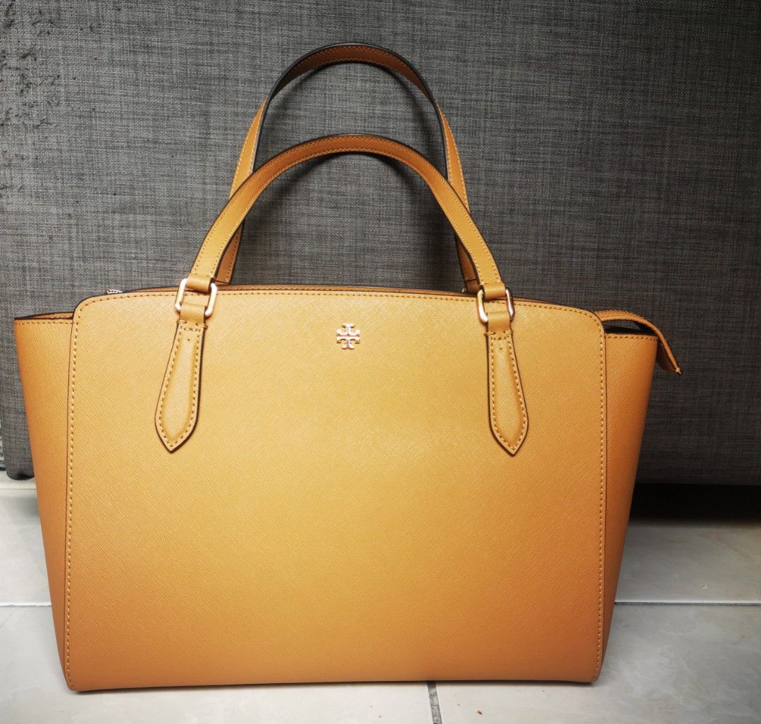 Tory Burch - Emerson Small Top Zip tote, Luxury, Bags & Wallets on Carousell