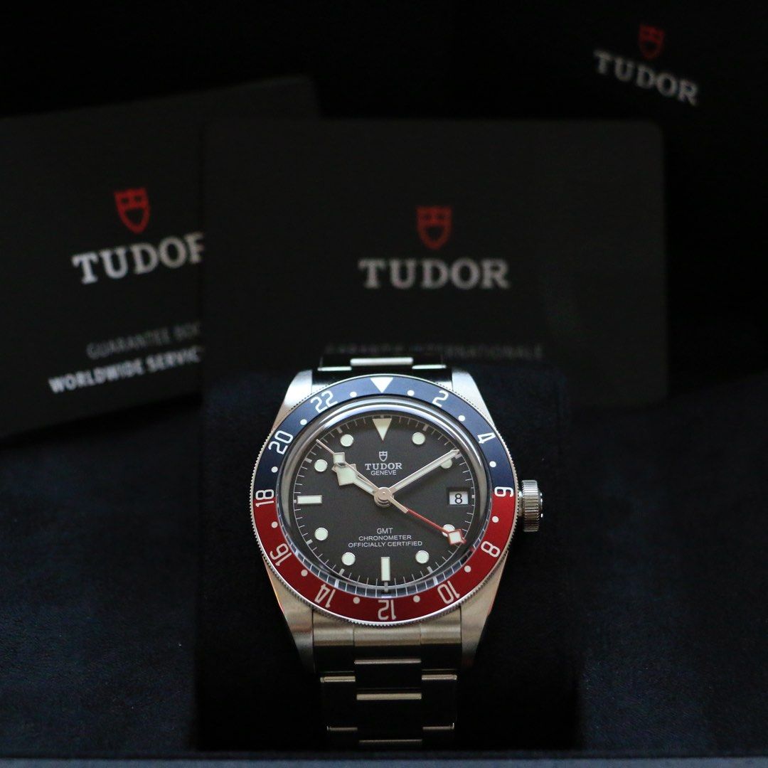 Tudor Black Bay GMT “Pepsi” (Category: Luxury Watches) located in Makati City. Submitted by grail_luxury (Listing ID 1213239447, Image 1). Description: Tudor Black Bay GMT “Pepsi” Ref: M79830RB-001 Case size: 41MM Year: 12/2022 Brand New & Complete Store inclusions Direct owner ₱229,000 (SRP ONLY!!!).