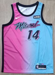 Nike NBA Courtside City Edition Miami Heat Back Printing Sports Short Sleeve White CT9388-100 US M