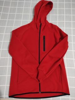 Uniqlo jacket medium
