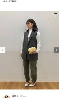 全新 UNIQlO 棉質高領內搭上衣 s號