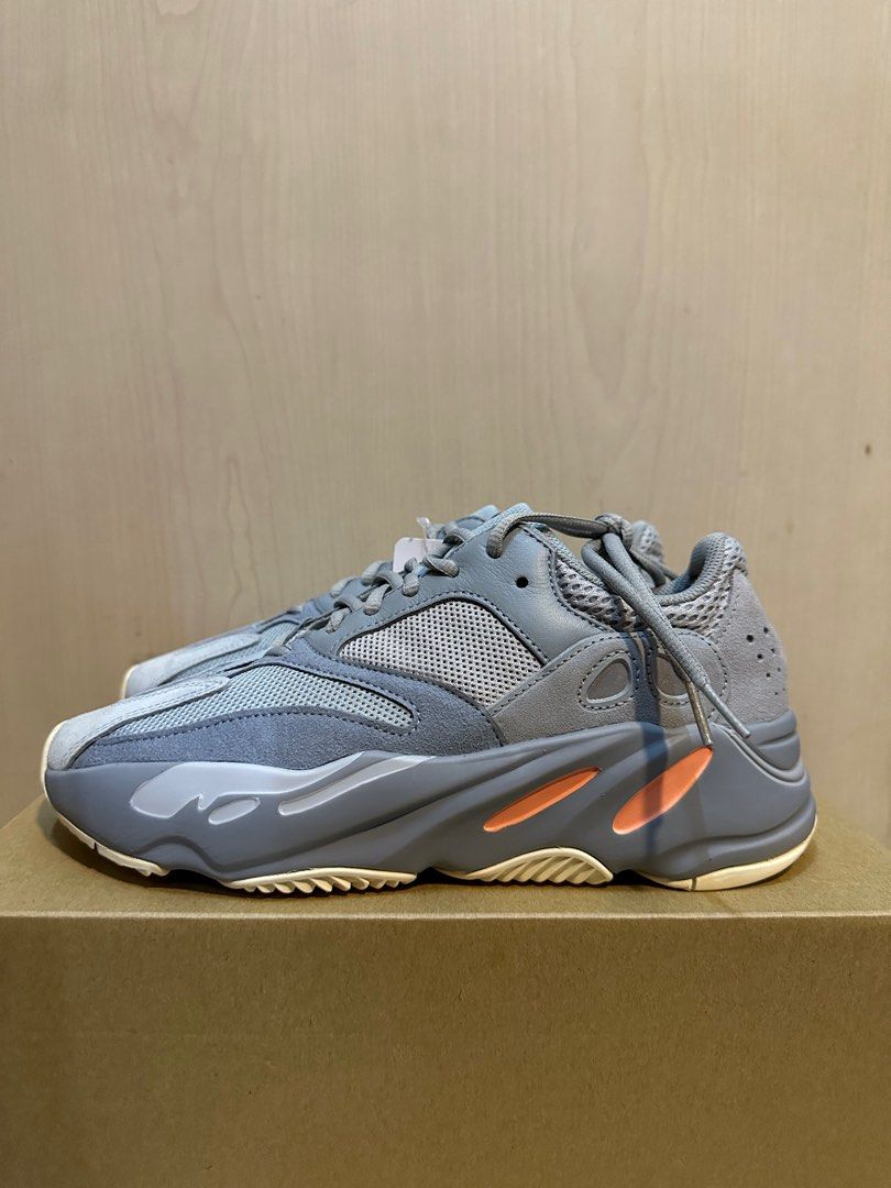 US 7.5 BNDS Adidas Yeezy 700 Inertia