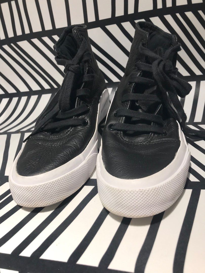Converse quantum sale