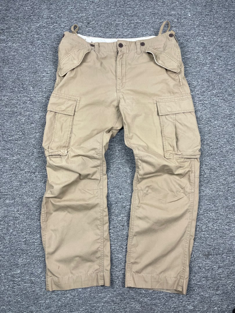 Vintage gap khakis cargo pants tactical, Men's Fashion, Bottoms, Trousers on Carousell