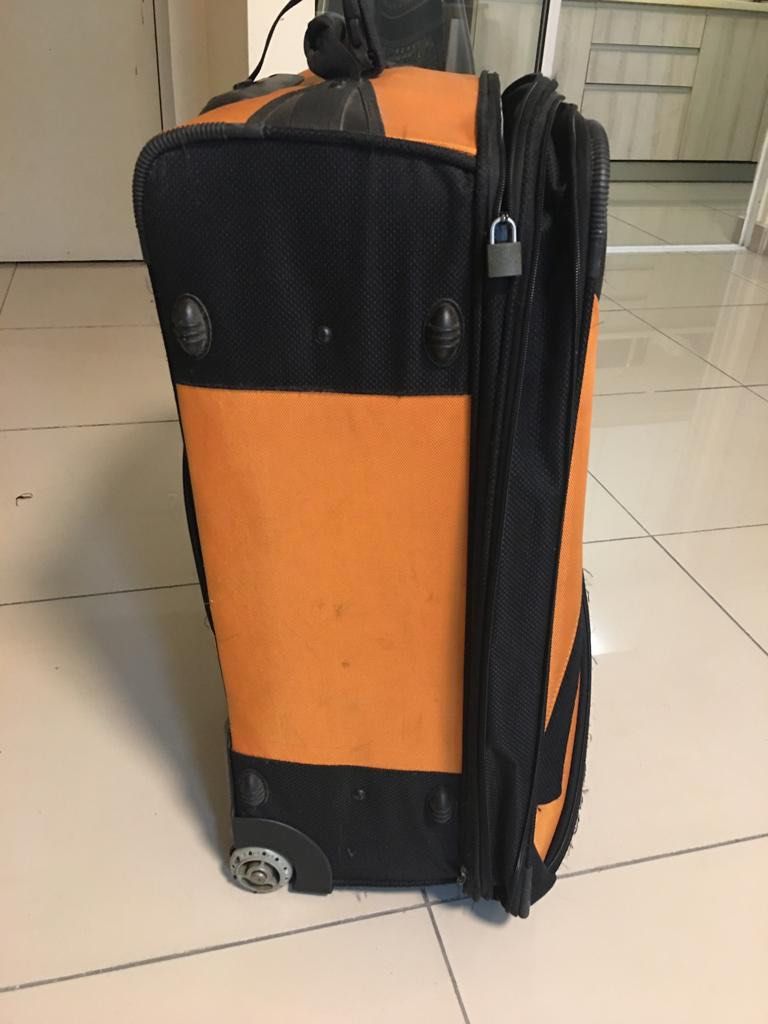 Wenger Luggage Bag Capacity 30KG +, Hobbies & Toys, Travel, Luggages on