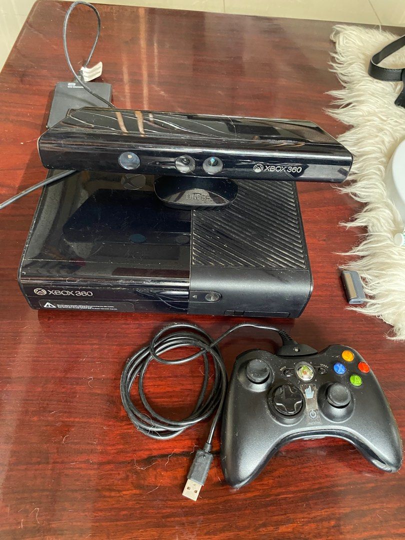 Xbox 360 + Kintect (Category: Xbox) located in Cebu City. Submitted by plaocy (Listing ID 1213206443, Image 2). Description: Not working (for repair) RFS Decluttering .