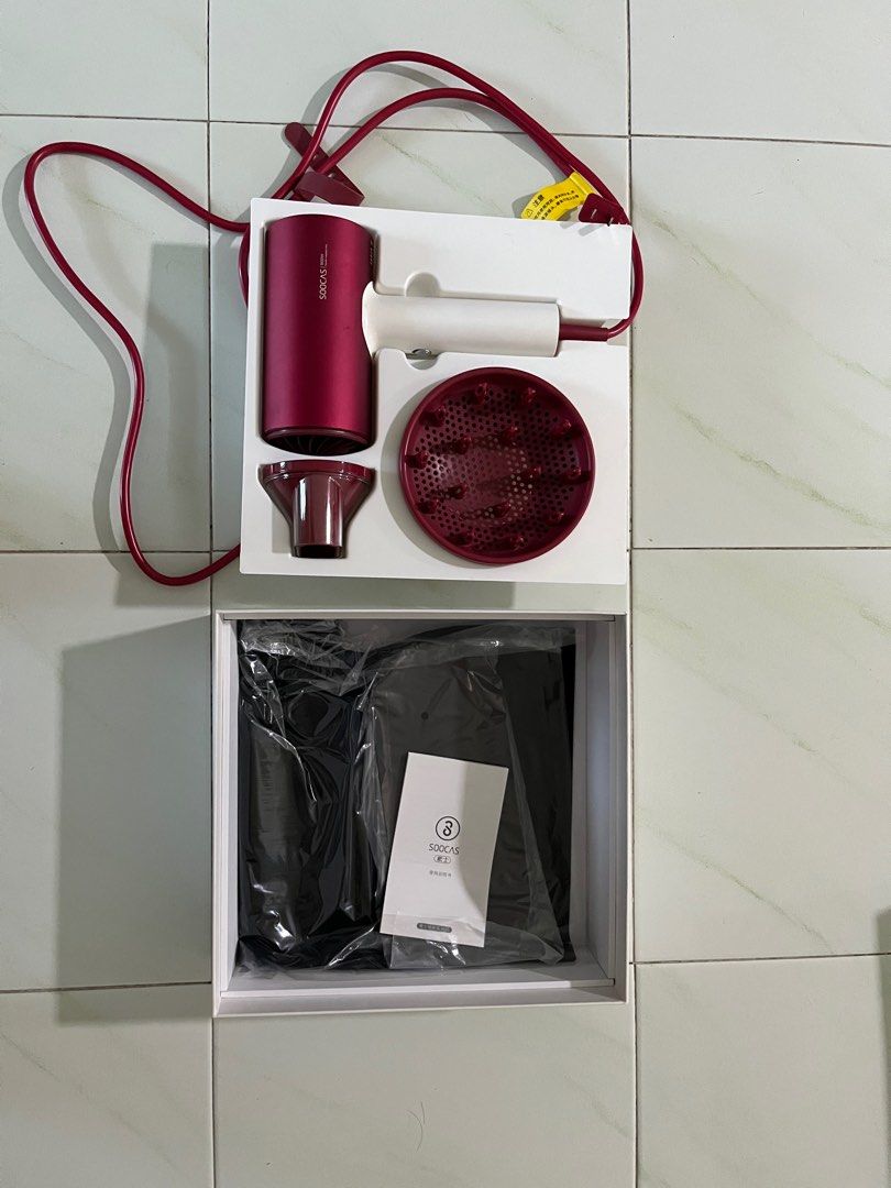 Xiaomi hair dryer Soocas H3S, Beauty & Personal Care, Hair on Carousell