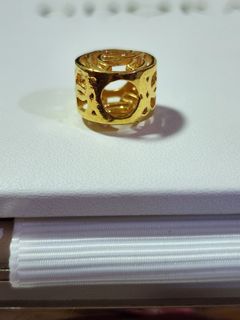 (Category: ) located in . Submitted by beauteshoppes (Listing ID 1213556779, Image 1). Description: .