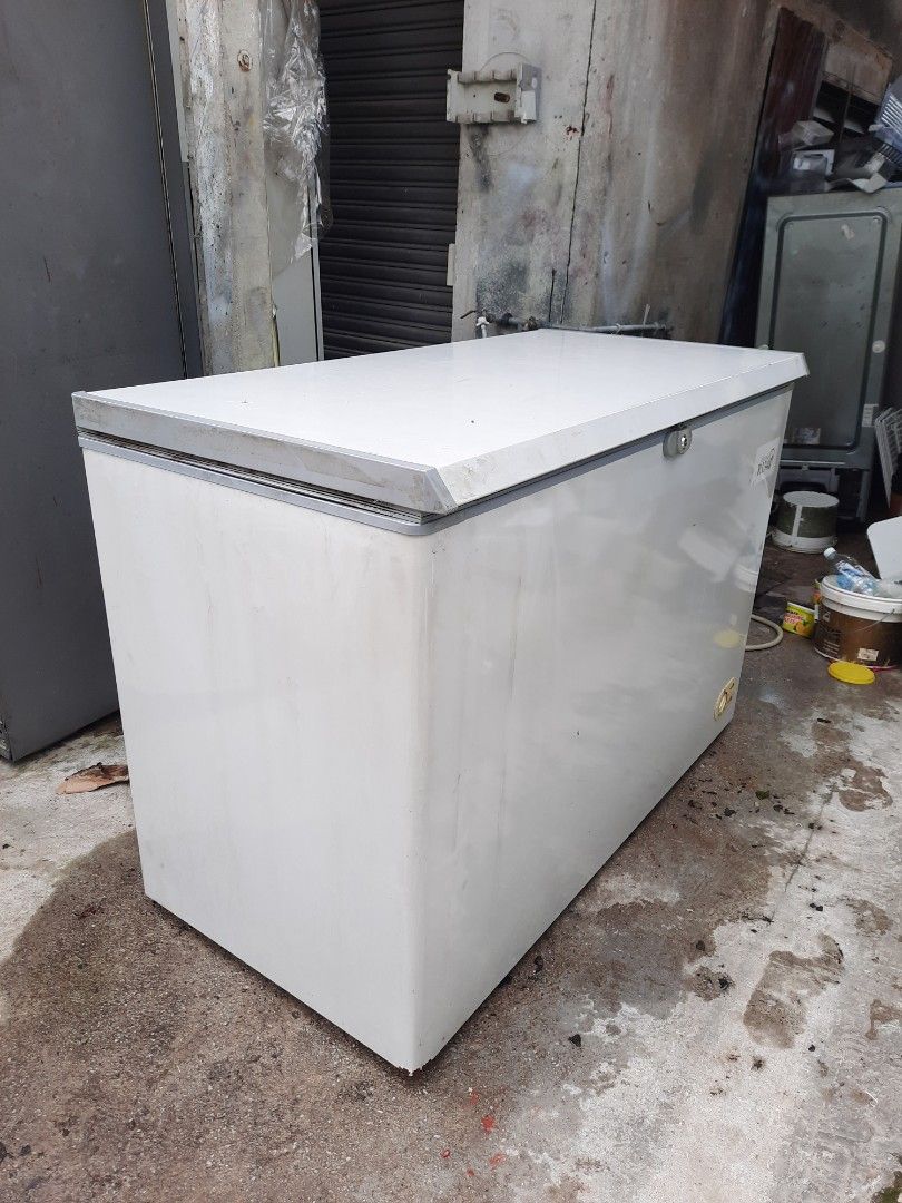 Acson chest freezer 400 ltrs, TV & Home Appliances, Kitchen Appliances