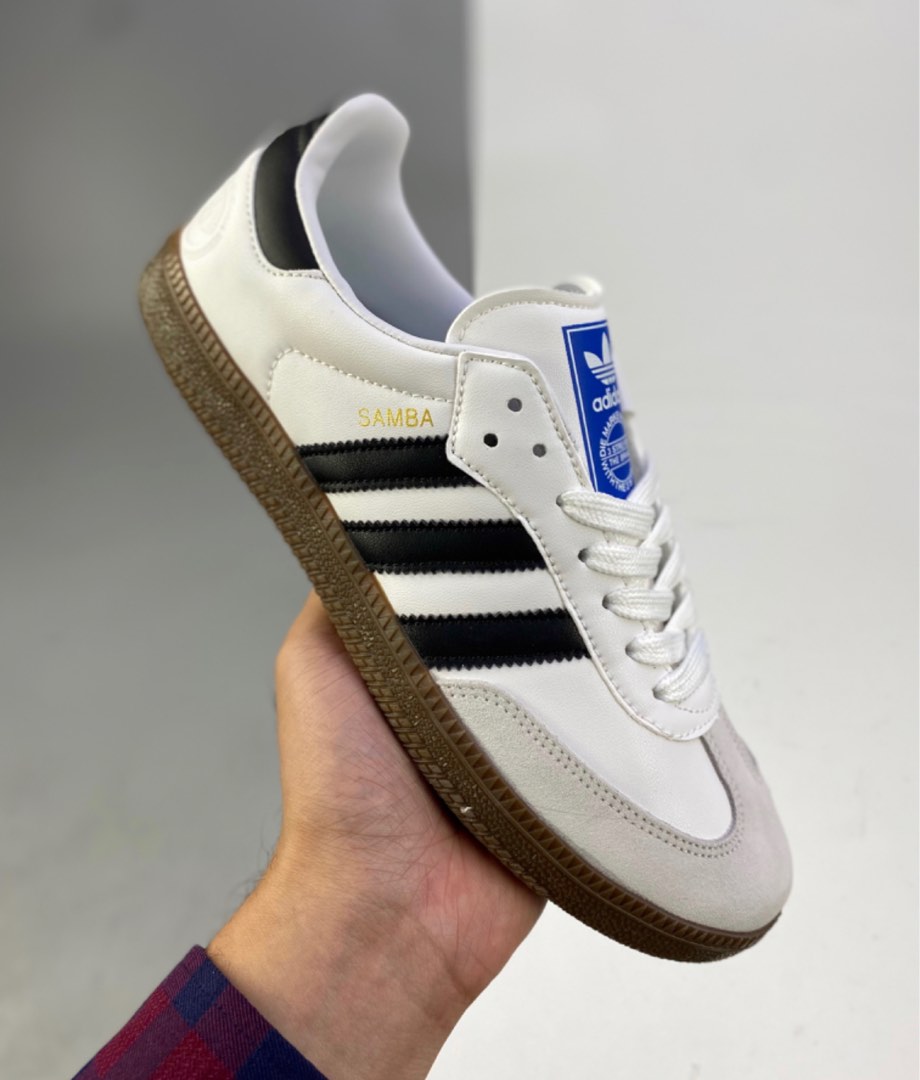 Adidas original samba, Men's Fashion, Footwear, Sneakers on Carousell