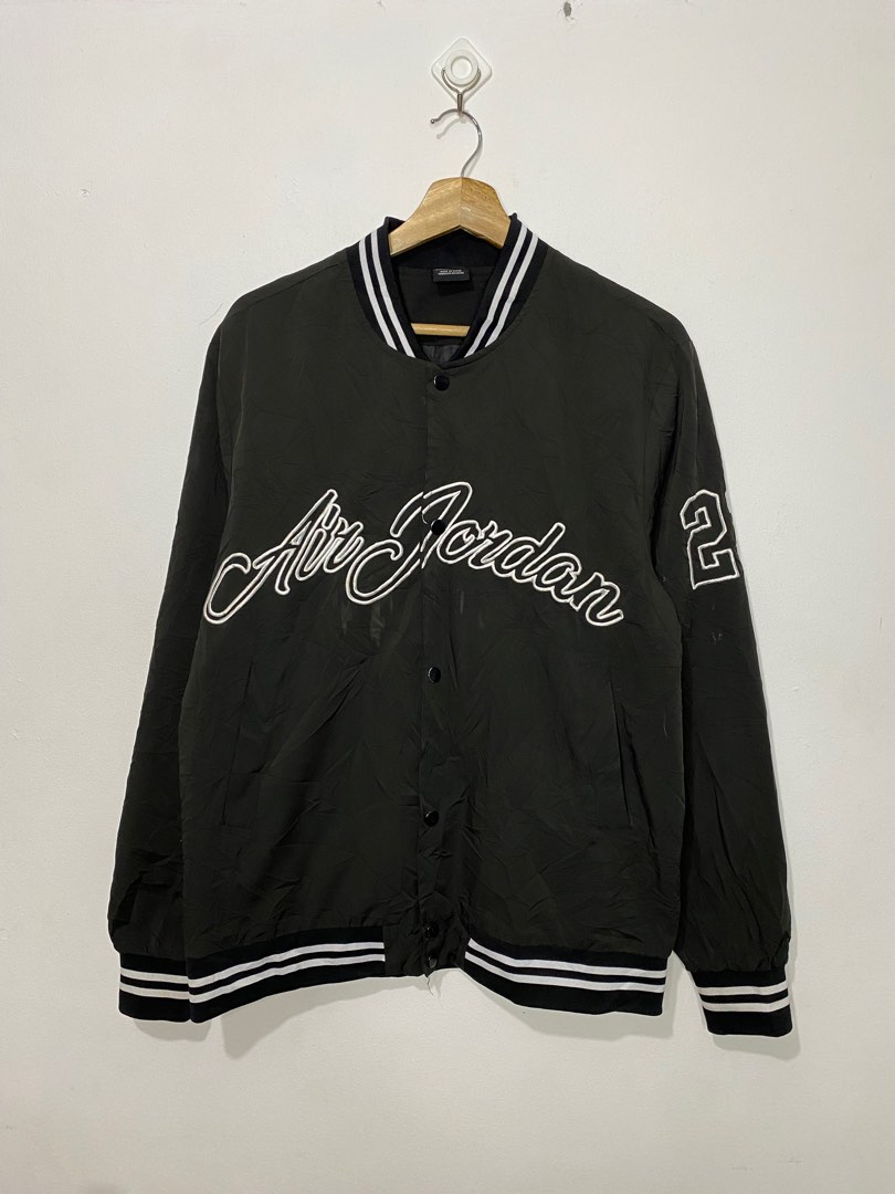 Air Jordan Varsity Jacket, Men's Fashion, Coats, Jackets and Outerwear