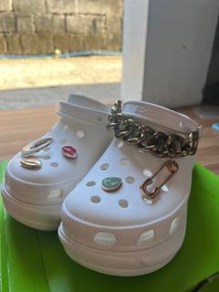 (Category: ) located in . Submitted by alphaqueque (Listing ID 1213471153, Image 1). Description: .