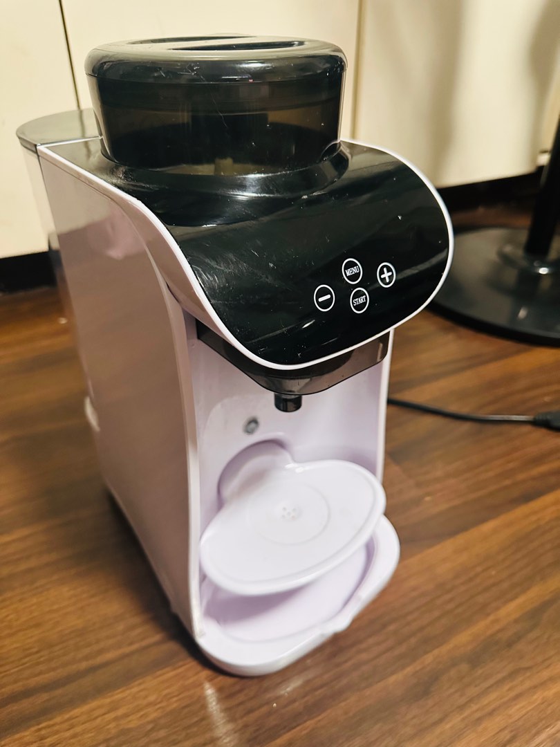 Automatic Baby Milk Mixing Machine Baby Breeza, Babies & Kids, Nursing