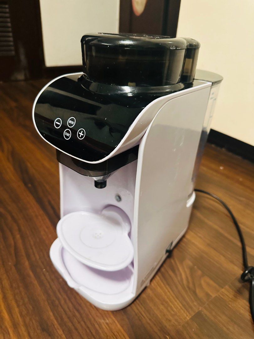 Automatic Baby Milk Mixing Machine Baby Breeza, Babies & Kids, Nursing