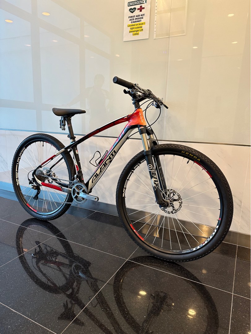 Avanti Competitor Avanti Comp Mountain Bike Avanti Hardtail Sales - Main Image