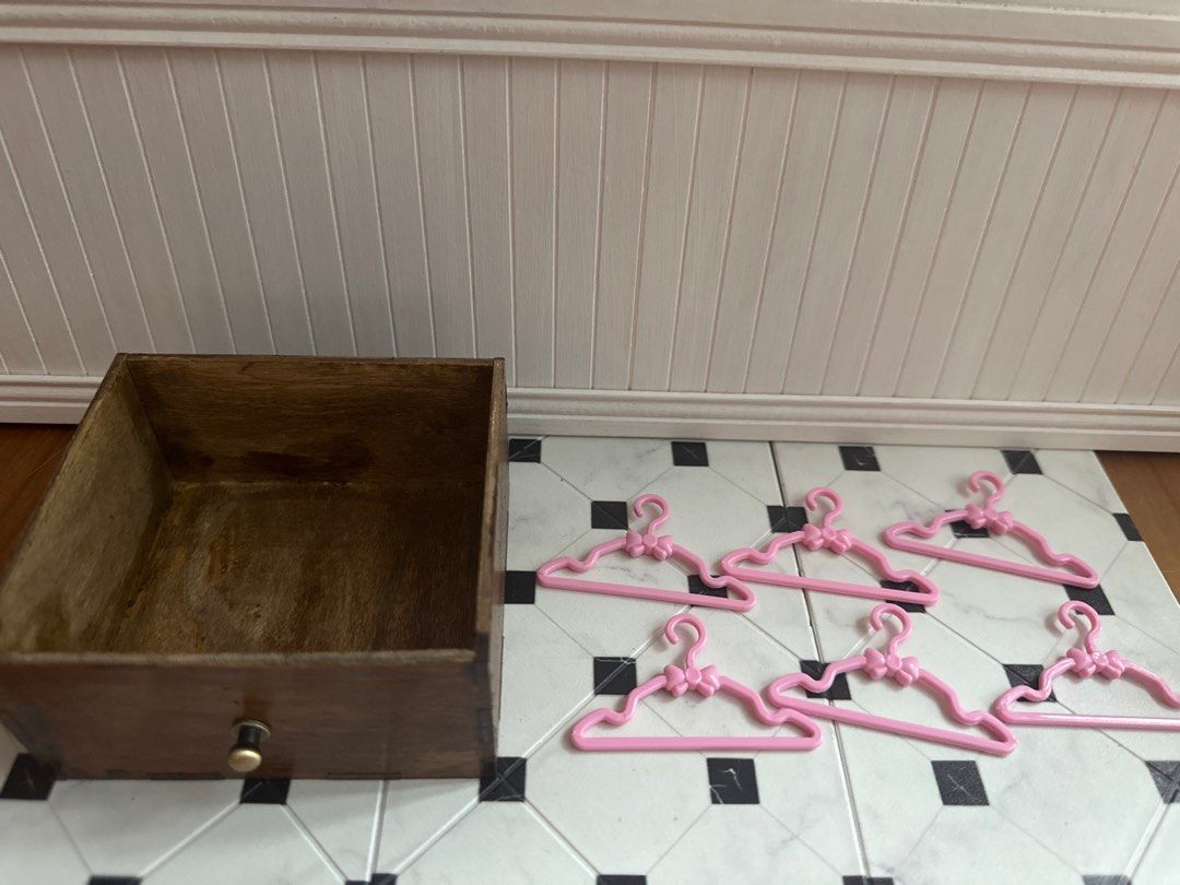 Barbie Doll Clothes rack with hangers, Hobbies & Toys, Toys & Games on