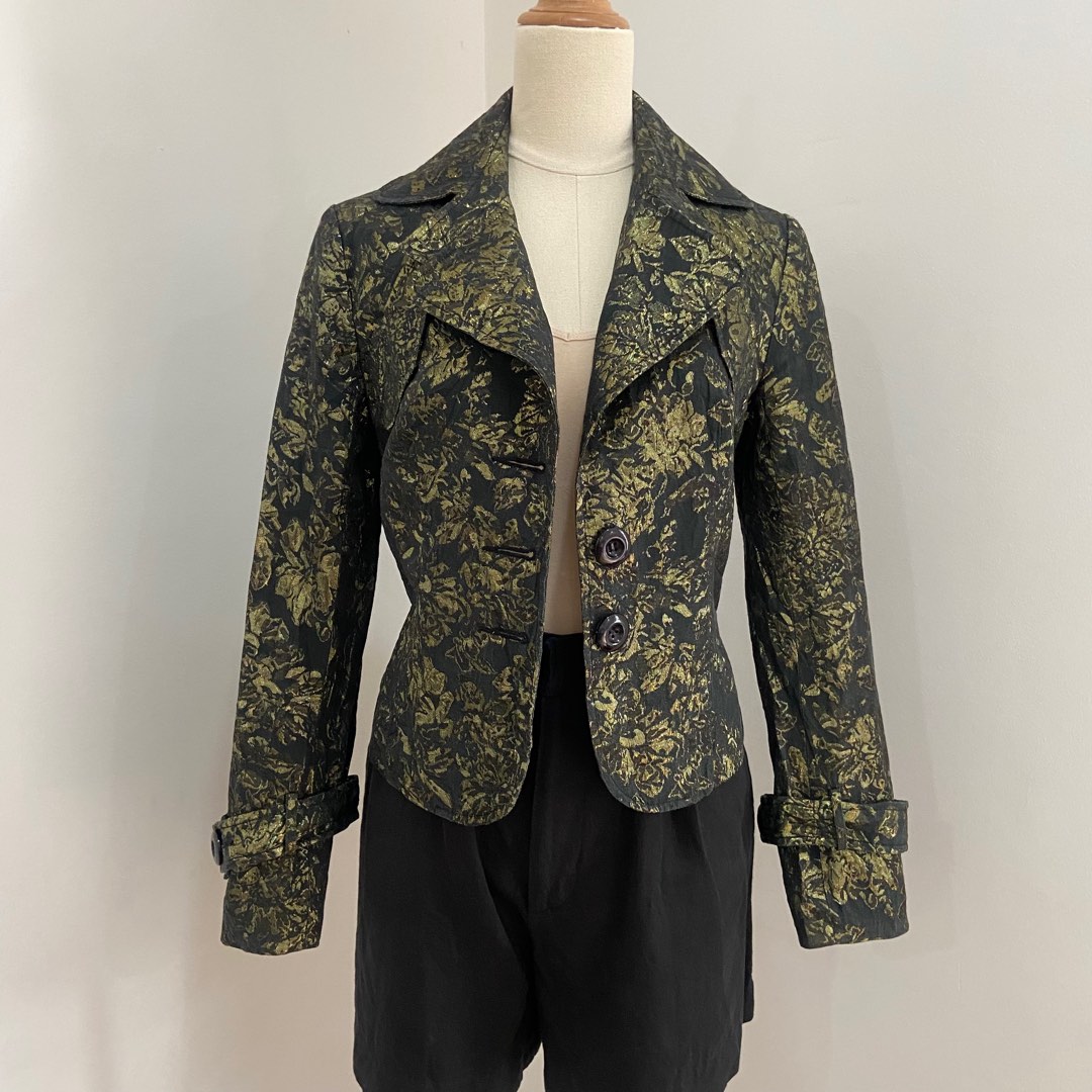 Black and Gold Blazer, Women's Fashion, Coats, Jackets and Outerwear on