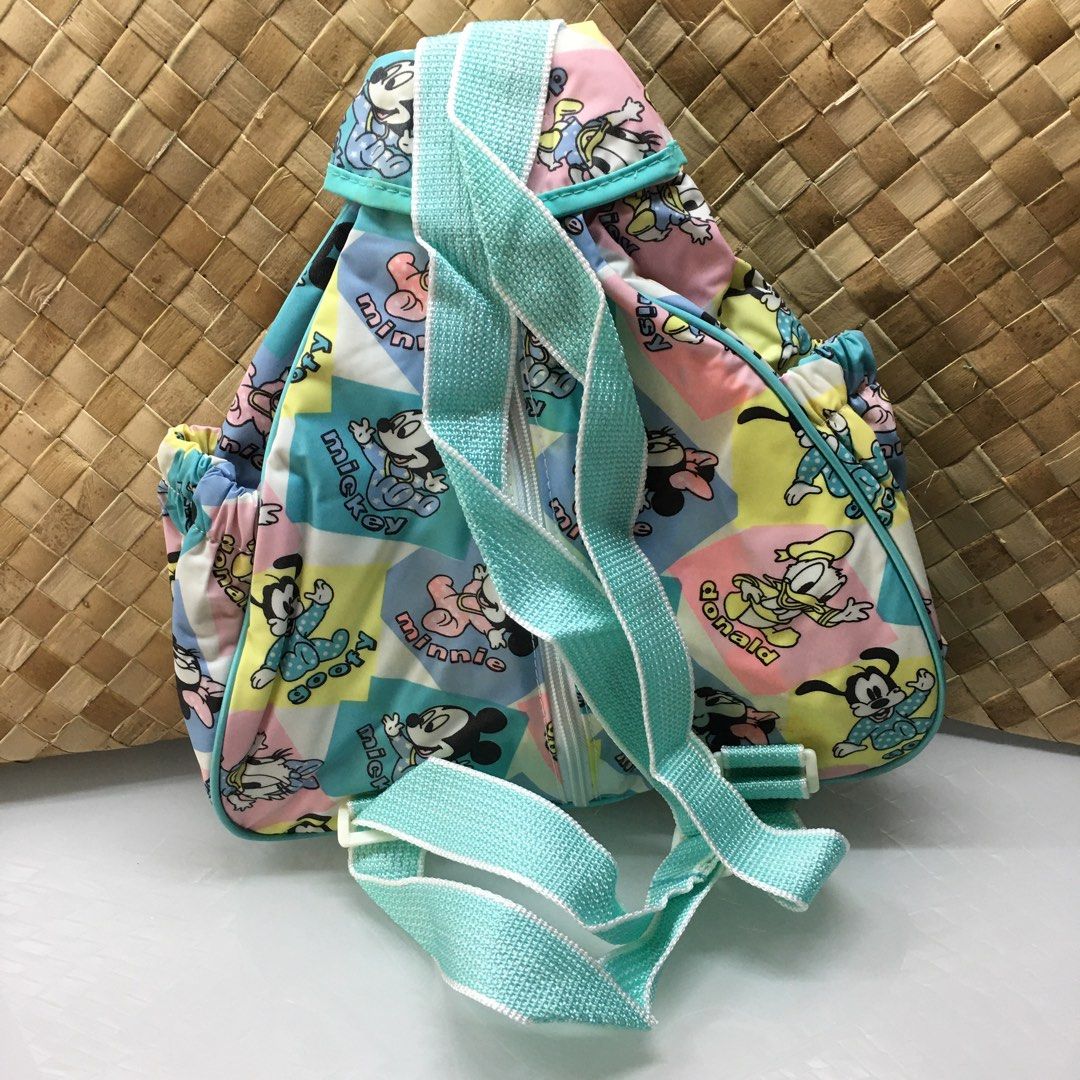 Toddler Back Pack (Category: Other Babies Going Out Needs) located in Manila. Submitted by thebookclubz (Listing ID 1202222493, Image 3). Description: Has pockets to put milk bottled.