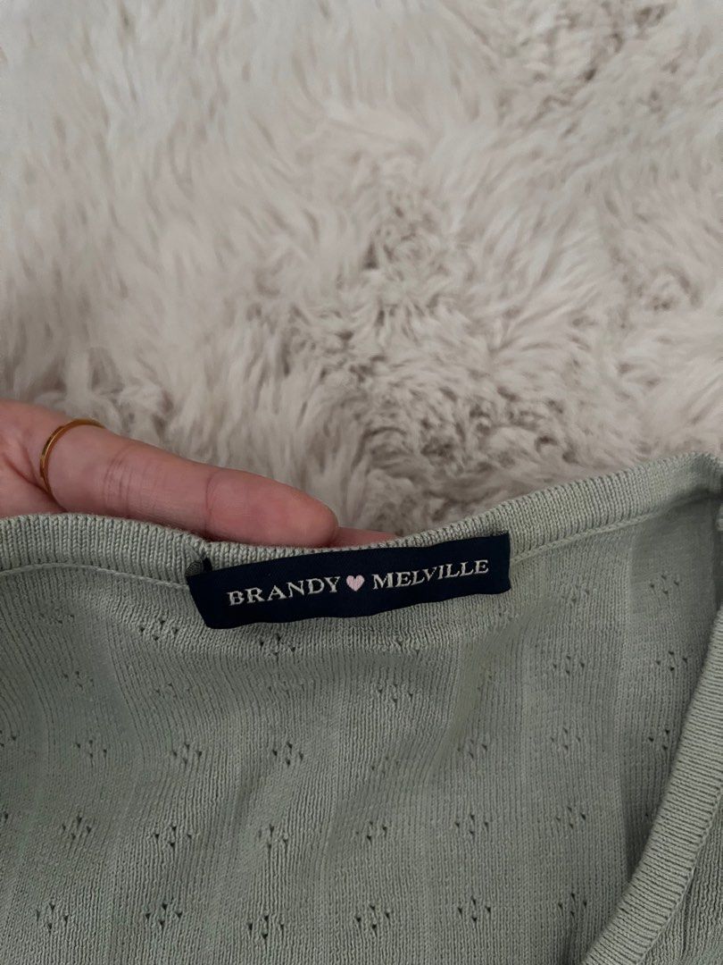 brandy melville sage green cropped tee (authentic), Women's Fashion