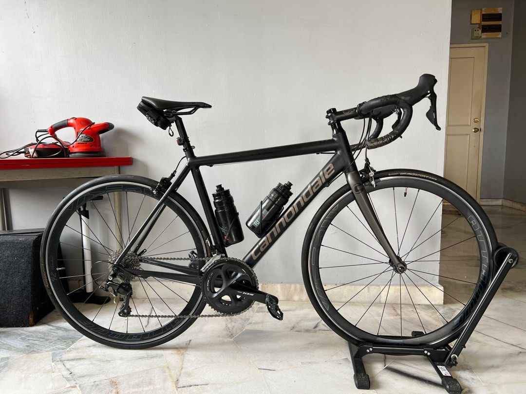 Cannondale CAAD8 サイズ48 キズ多い(修正) 完全整備車両 Cannondale CAAD8 サイズ48 キズ多い(修正) 完全整備車両