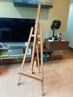 Easel