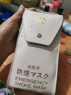 Emergency smoke mask
