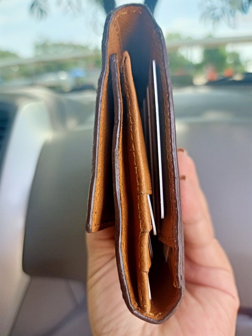 Emilio hotsell valentino wallet