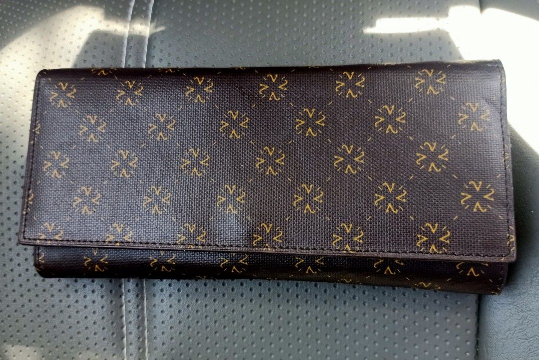 Emilio sales valentino wallet