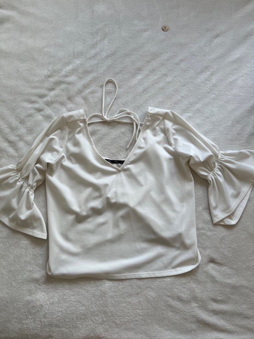ForMe White Tops, Women's Fashion, Tops, Blouses on Carousell