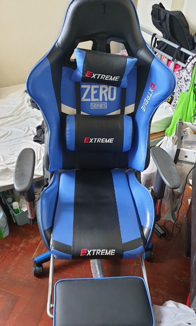 Gaming chair for sale, Furniture & Home Living, Furniture, Chairs on