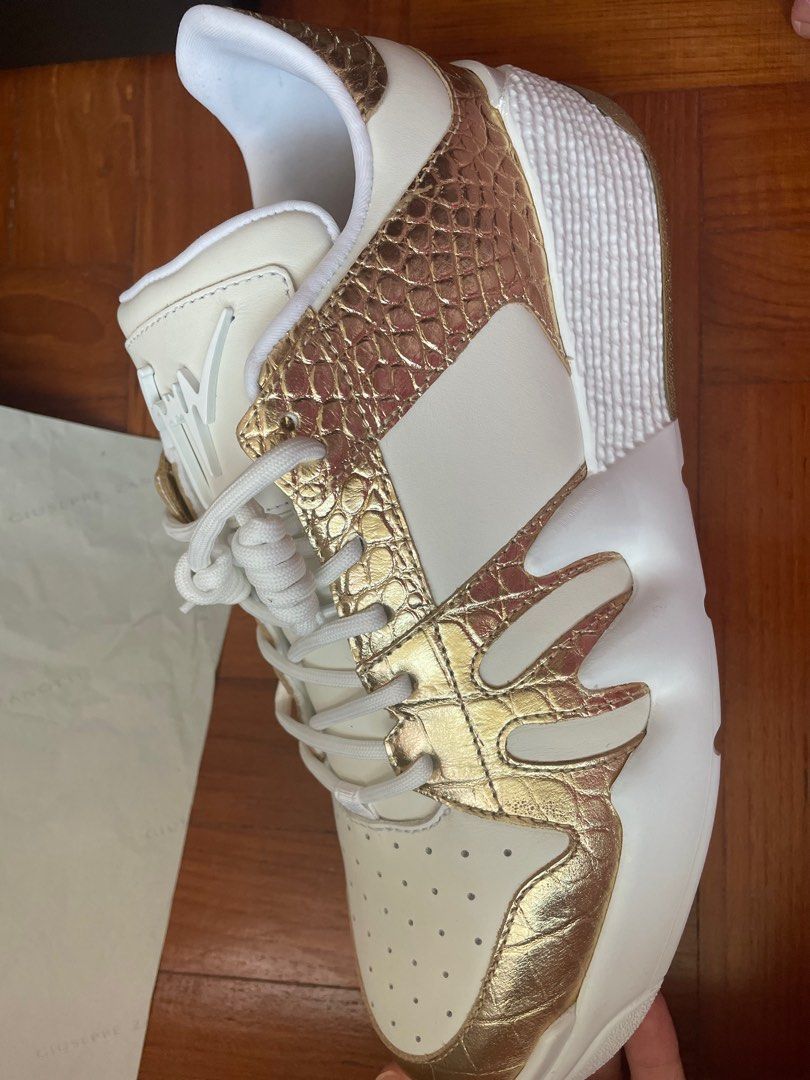 Giuseppe zanotti shoes price sale