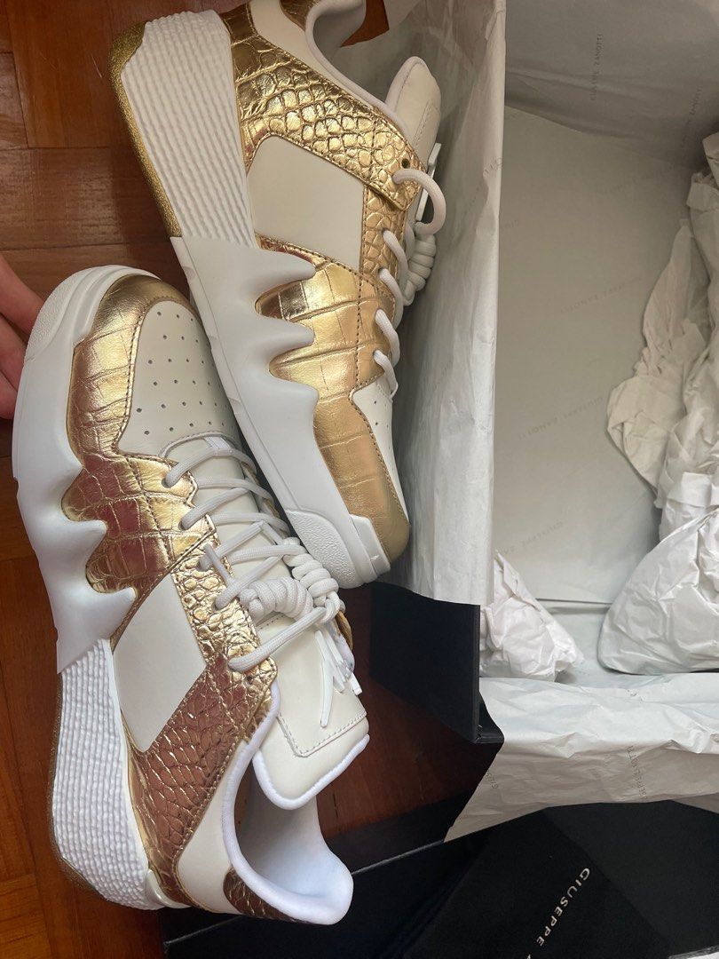 Giuseppe hotsell zanotti official
