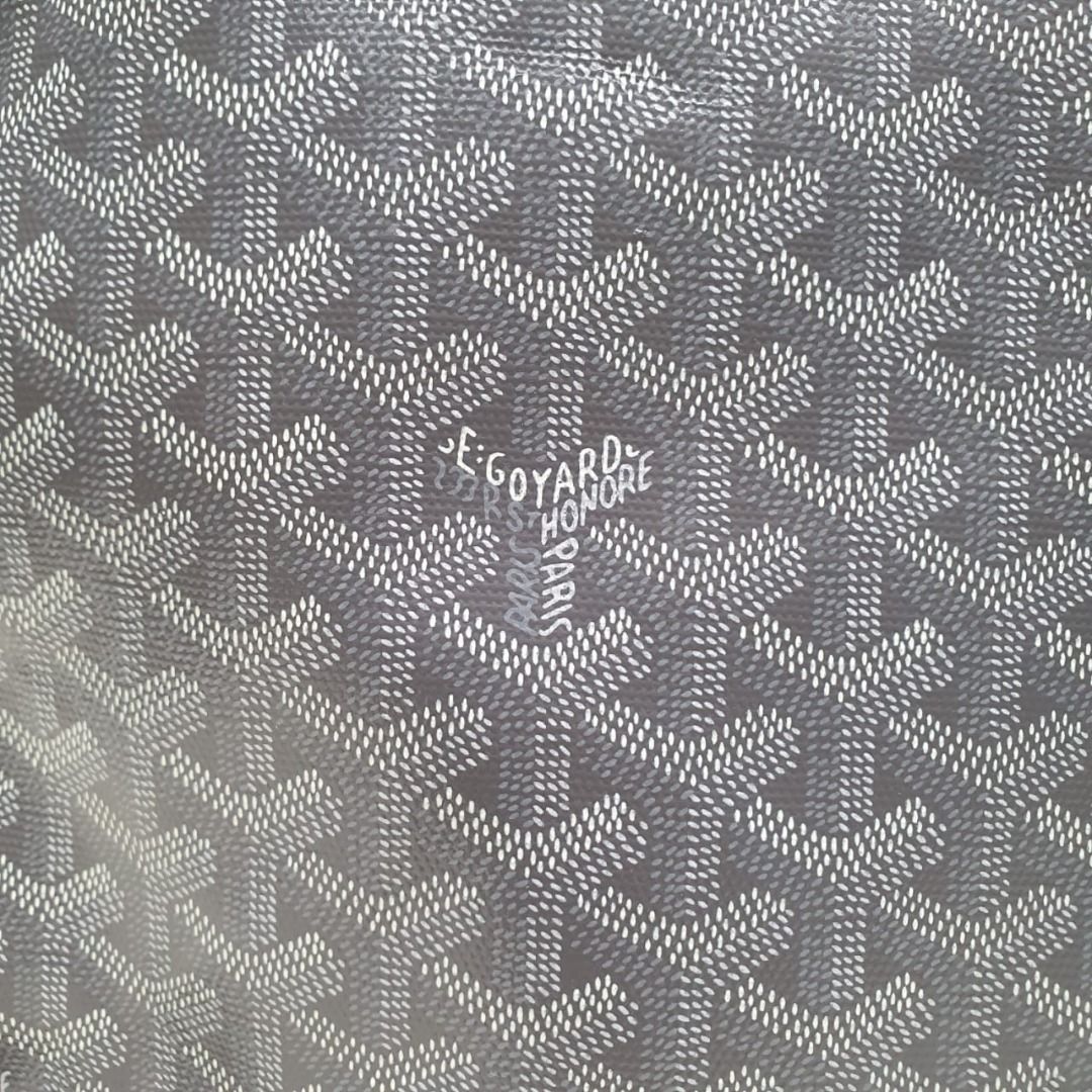 Goyard Bohème Hobo Bag - Grey [香港現貨], 全新，跟布袋，Copy Invoice, 名牌, 手袋及銀包-  Carousell