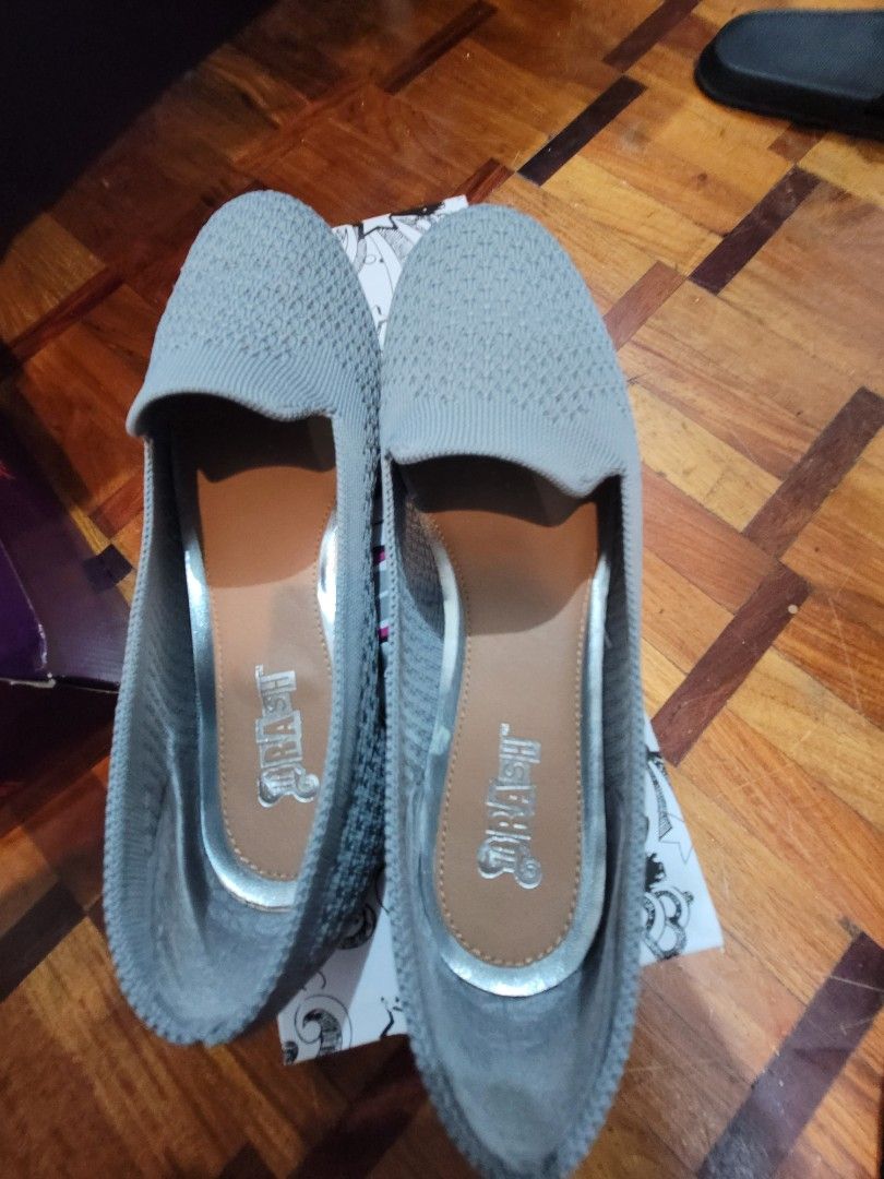 GRAY Knitted flats from Payless US 8.5 Women s