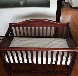 Elegant Heavy Solid Wood Baby/Toddler Crib With Free Mattress 