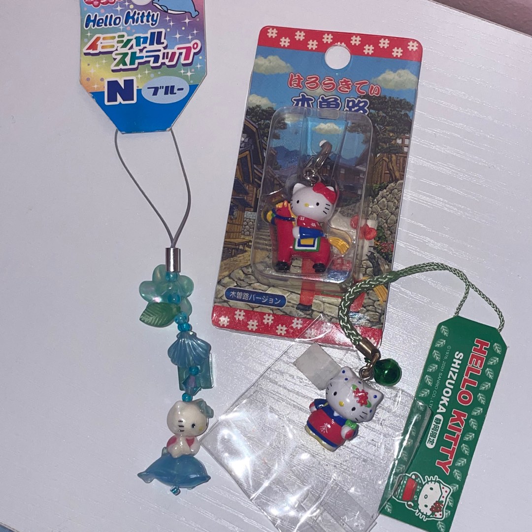 Hello Kitty Gotochi Keychain Bundle, Hobbies & Toys, Memorabilia