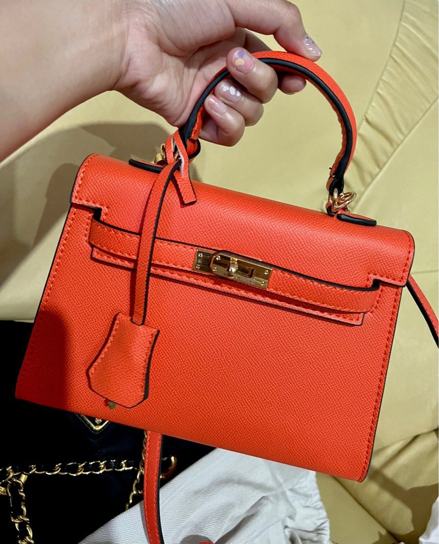 Hermes Kelly 22cm- JAPAN SOURCED (Category: Luxury Bags & Wallets) located in Bulacan. Submitted by ynahcute (Listing ID 1213494357, Image 2). Description: Hermes Kelly 22cm Handbag/sling Japan sourced Inclusion: please refer to the photos 10/10 condition.