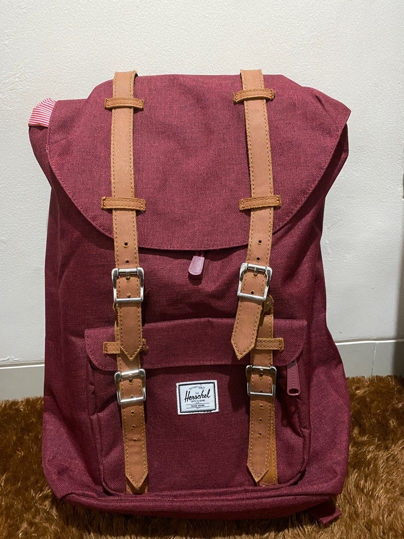 Herschel little sales america red