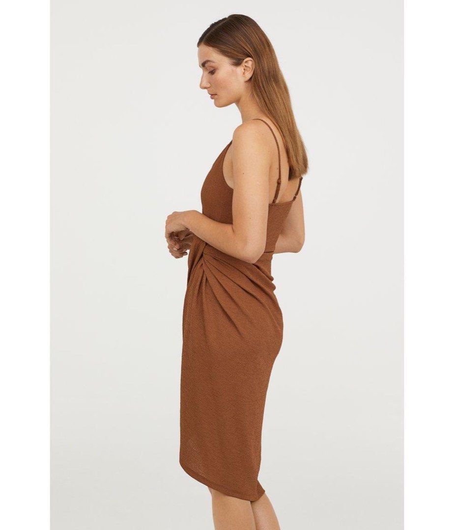 H&M Midi Dress with Side Twist in Rust, Women's Fashion, Dresses & Sets