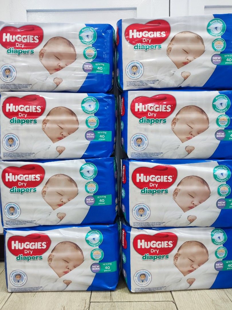 Huggies Diaper Newborn, Babies & Kids, Bathing & Changing, Diapers