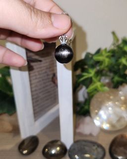 Hypersthene Pendant 12.9mm