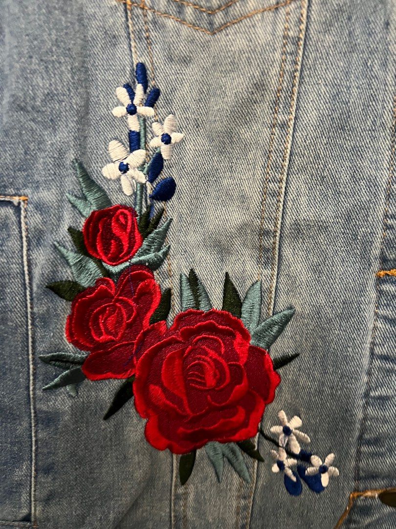 Jacket denim size 44 with Sulam rose flower Women s Fashion