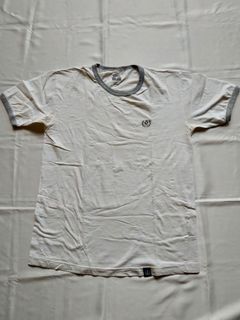 Kaos Putih Super T Pria