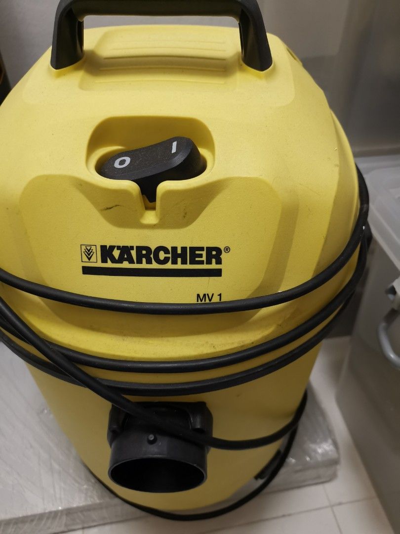 Karcher Wet and Dry Vacuum Cleaner, TV & Home Appliances, Vacuum